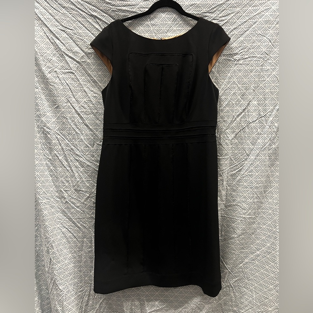 Adrianna Papell Elegant Black Dress